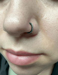 Estudio de piercings Santutxu clientes